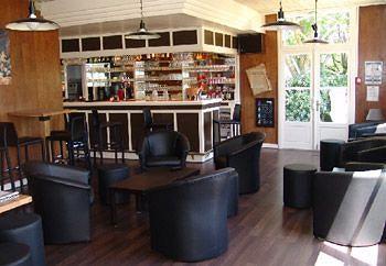 Brit Hotel Du Golf Le Lodge Сали-де-Беарн Экстерьер фото